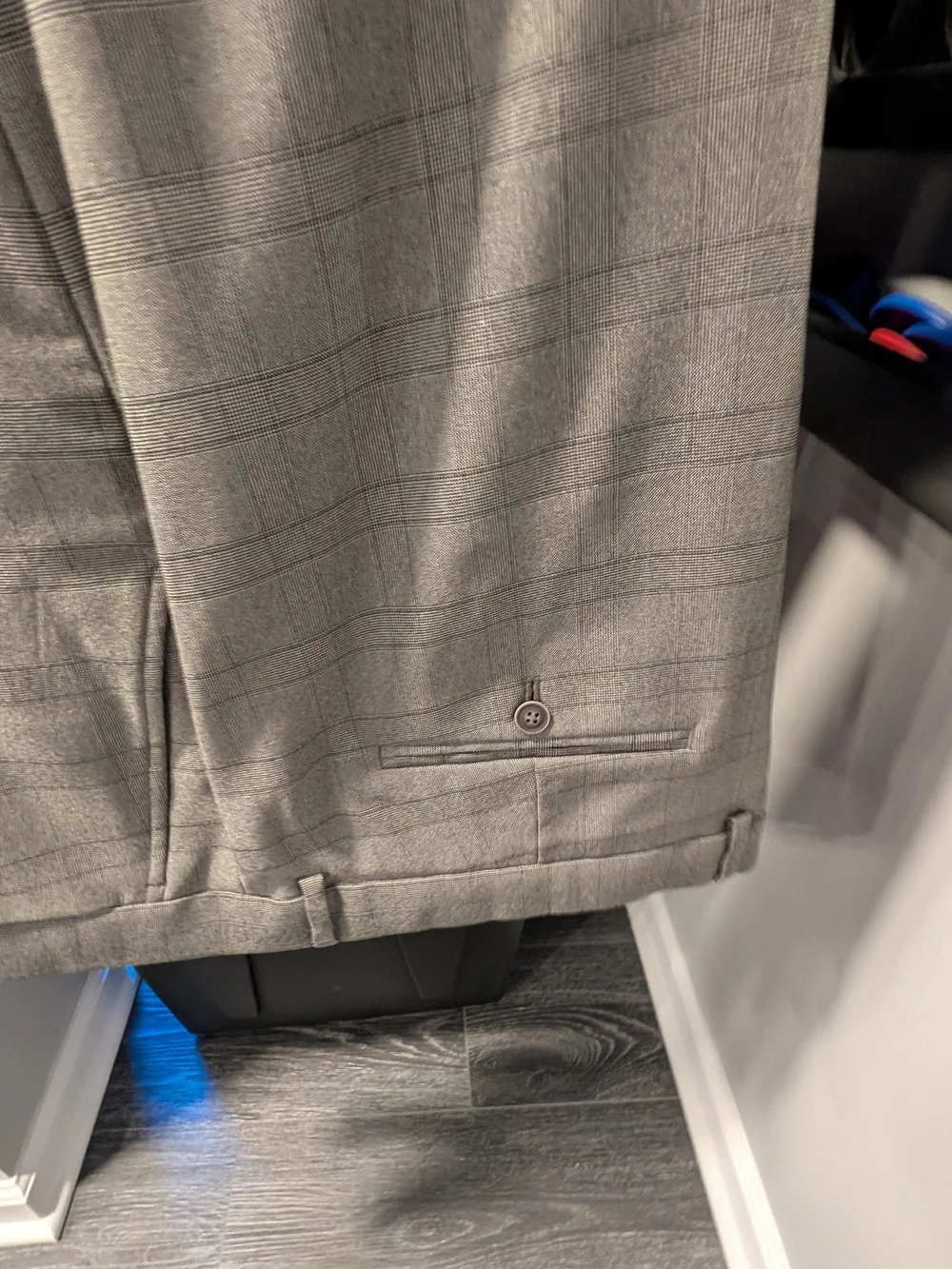 Nautica Light Gray Windowpane Suit Jacket & Pants